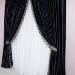 Draperie Catifea Neagra cu Ciucuri