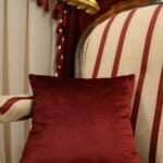 Perna decorativa Sissy visiniu